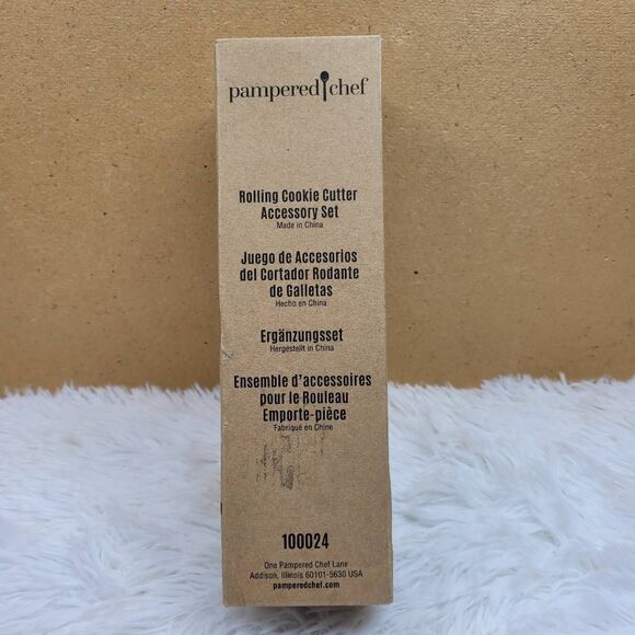 Pampered Chef Rolling Cookie Cutter Accessory Set #100024 - Picture 1 of 6